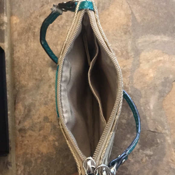 Coach handbag / wristlet - Picture 6 of 8